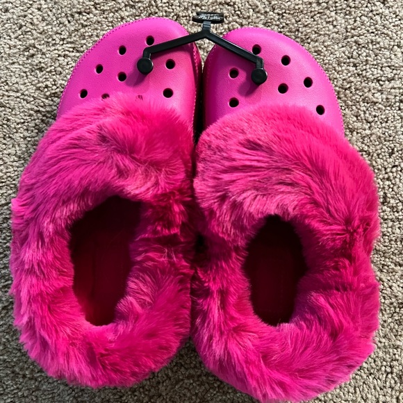 Pink Classic Mammoth Crocs - Picture 1 of 1